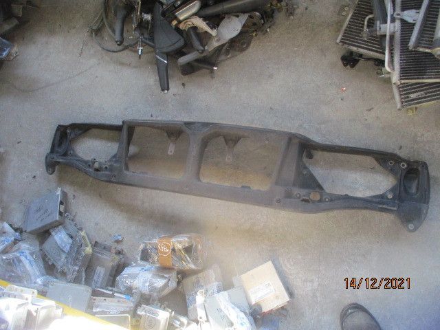 Frente em fibra ou chapa VOLVO 850 (LS)