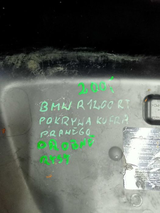 BMW R1200RT pokrywa obudowa kufra prawego oryginał rysy
