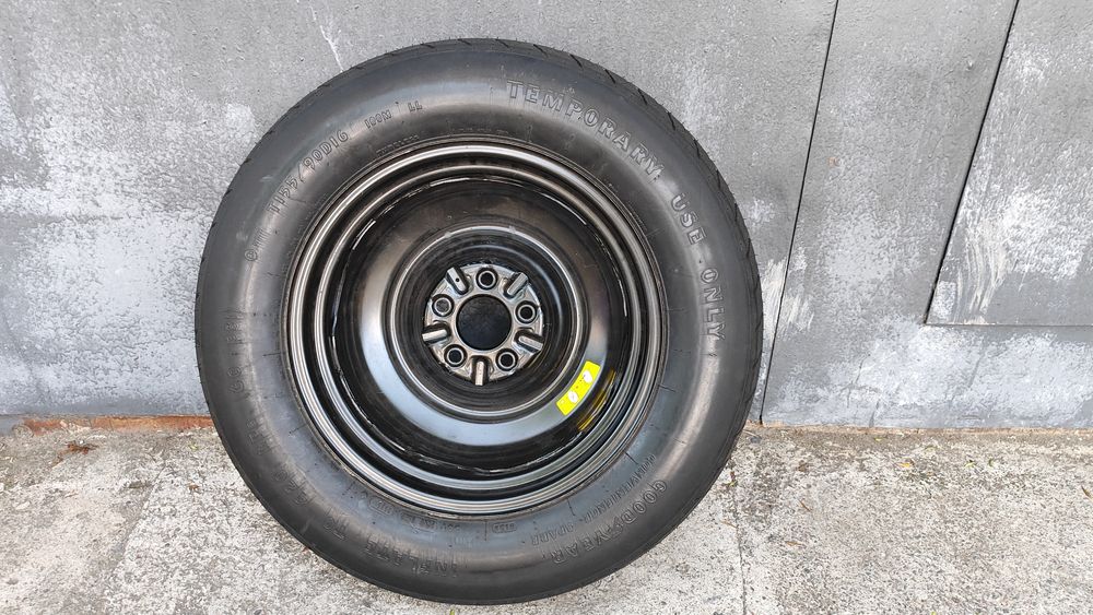 Оригінальна докатка Jeep Compass R16 5x114.3 Goodyear