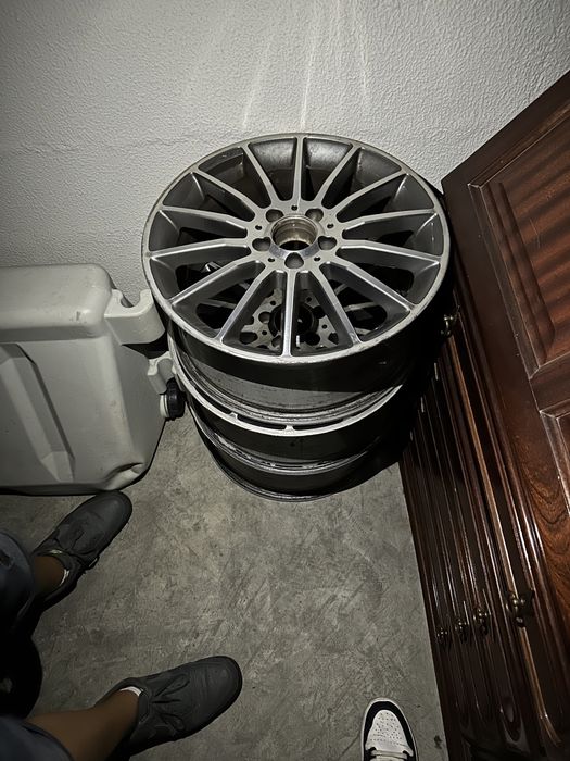 Par Jantes Mercedes-Benz amg aro18