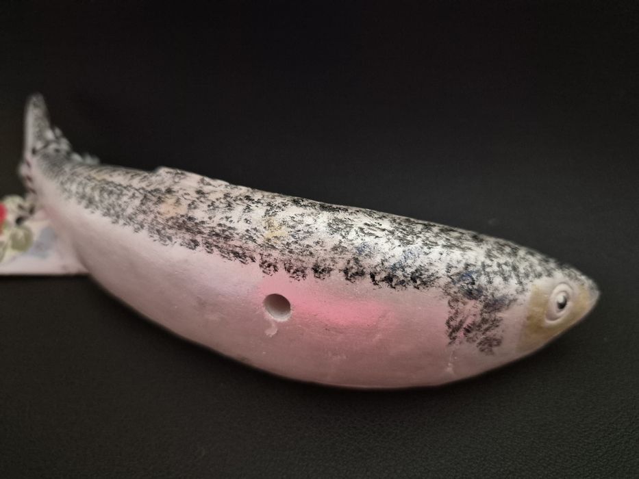 Sardinha Portuguesa Pintada à mão ( em cerâmica )