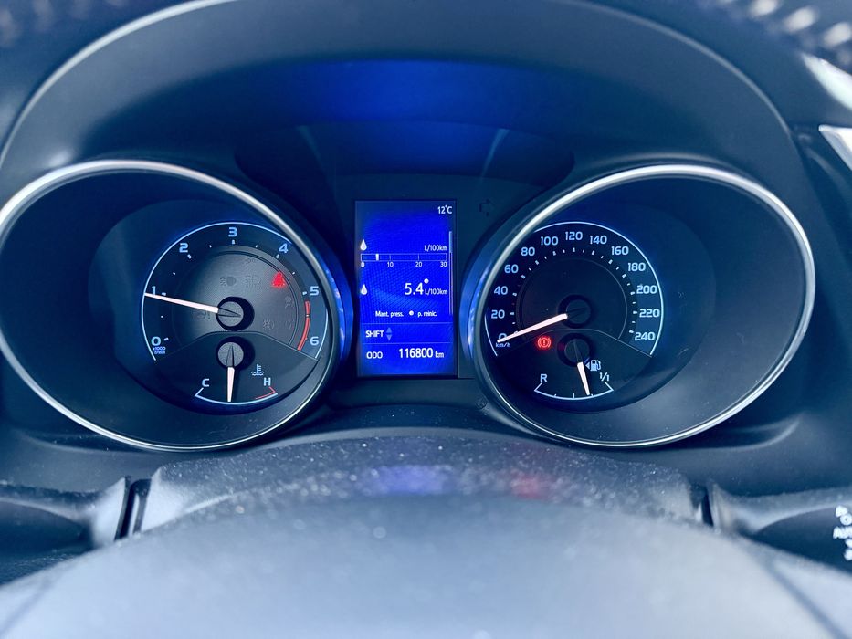 Toyota Auris 1.4 D4D 90 CV