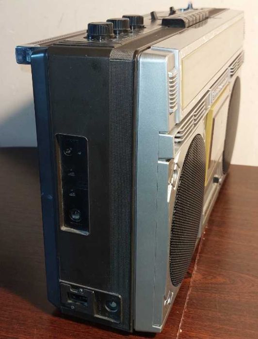 магнітола Sharp GF-6161H