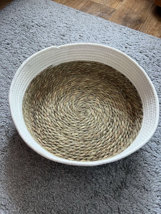 Лежанка для кота