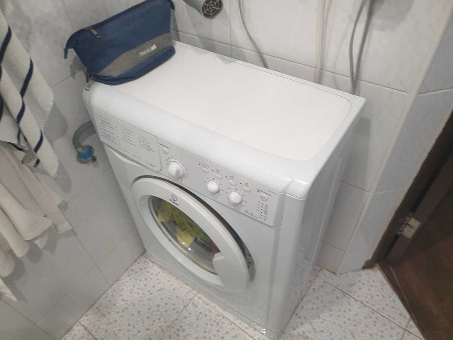 Сдаю 2 комнатную студию просп. Голосеевский 82