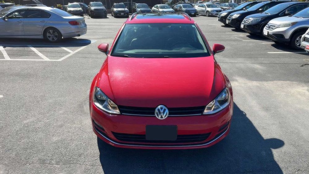 Volkswagen Golf SportWagen TDI SE      2015