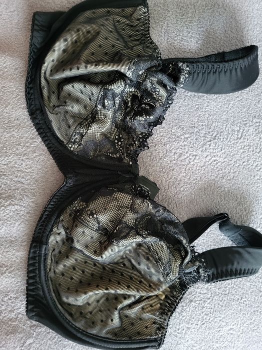 Stanik 80 G bonprix