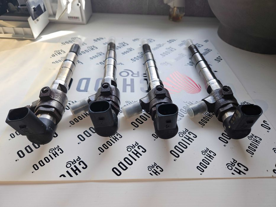 Wtryski wtryskiwacze vw caddy 1.6 Tdi  03L130277B