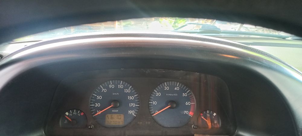 Продам пежо експерт 1.9 дизель.