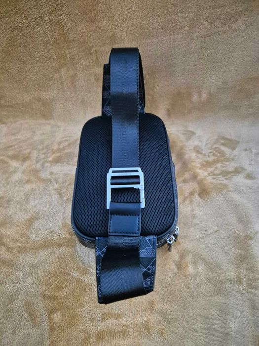 Bolsa de Cintura LACOSTE The Blend - Preta