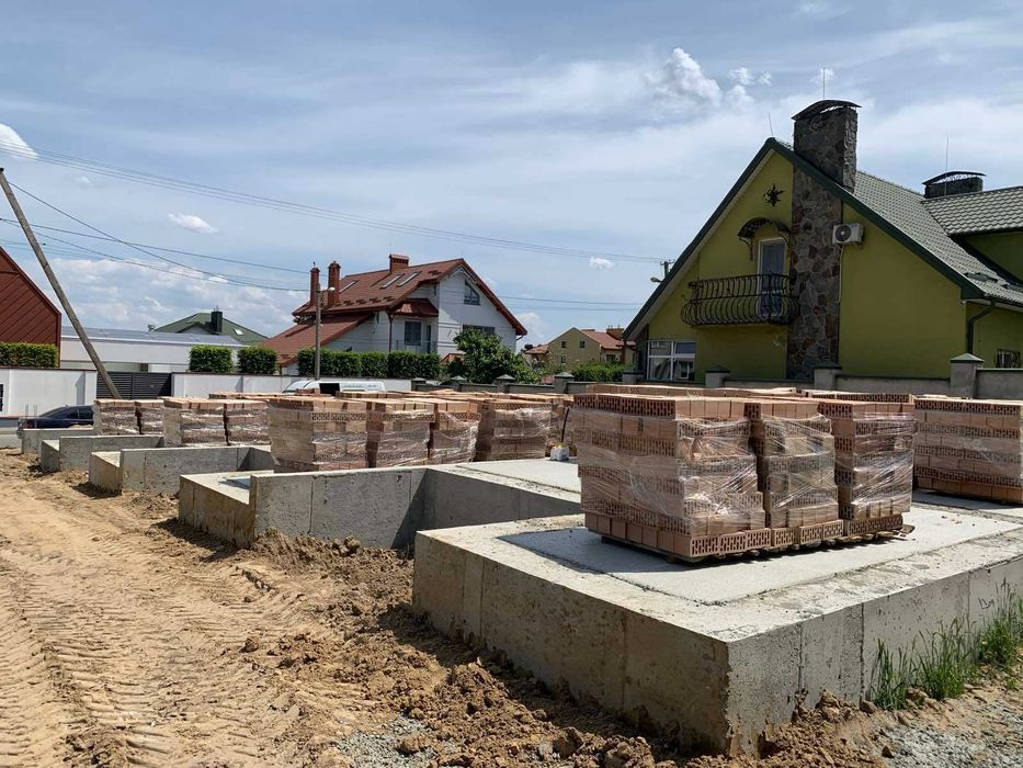 Продаж сучасного 3-поверхового котеджу в с. Рудно, вул. Шашкевича
