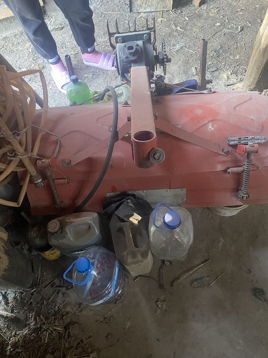 Тракторець з усім навісним