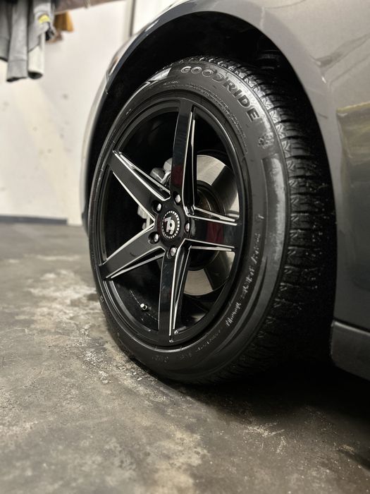 Felgi Koła 18 5x120 BMW e60 Opel Insignia + opony całoroczne 245/45/18