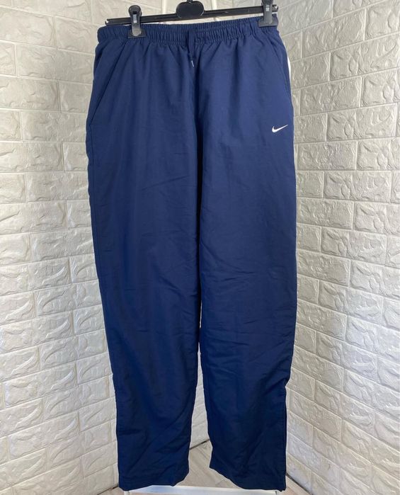 Спортивные штаны найк карго nike tn sb air jordan и лонсдейл бокс адидас chille 62 adidas