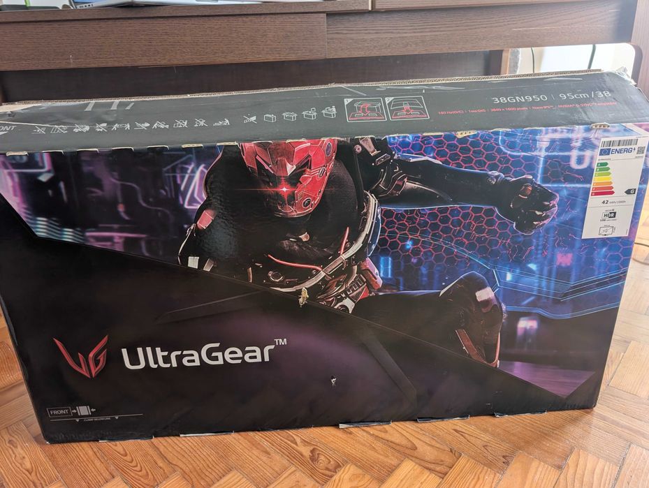 LG 38" UltraGear Curvo WQHD+ 144Hz 1ms HDR600 38GN950-b