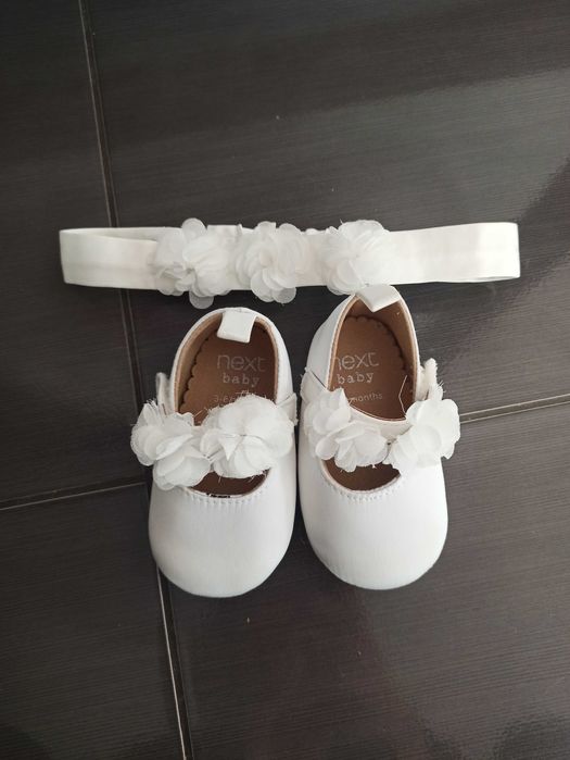 Elegancka sukienka na chrzest