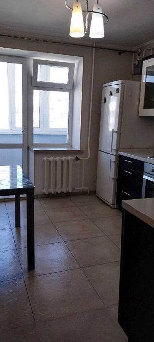 Продам квартиру на ул. Высоцкого — с ремонтом, мебелью и техникой.