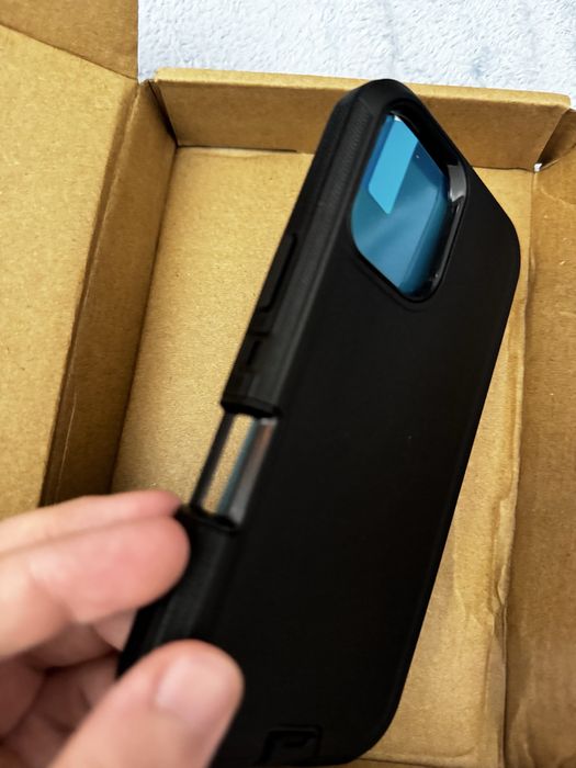 Capa para iphone 16 base, capa preta e com acessorios