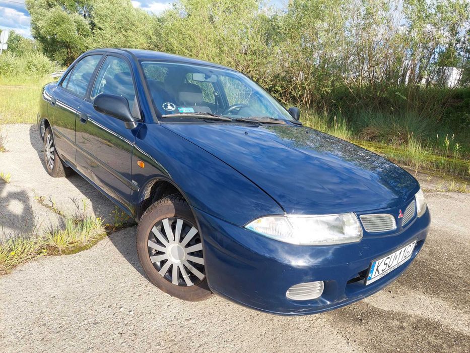 Mitsubishi Carisma 1.8 GLX Niski Przebieg!! Zadbany!!