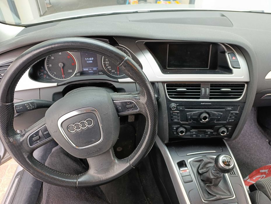 Audi A4 B8  2000cm3