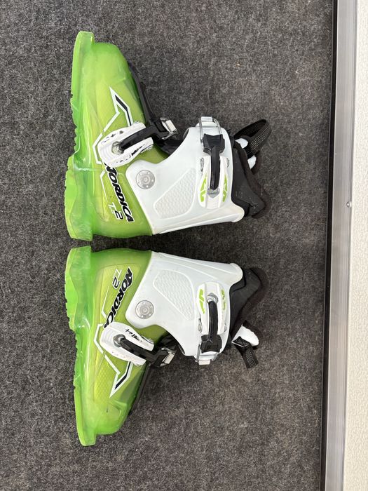 Buty narciarskie Nordica Team 2 - wkladka 16,5 cm - EU