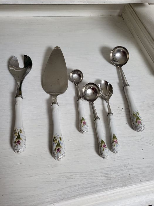 Stare sztućce porcelana