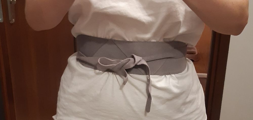 Sprzedam pasek Reserved