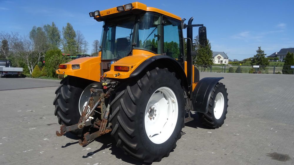 Renault Ares 630RZ sprowadzony 2000r. 4x4 TUZ