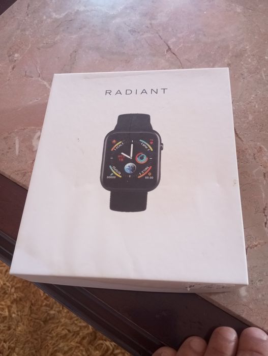 Relógio Radiant com 2 pulseiras