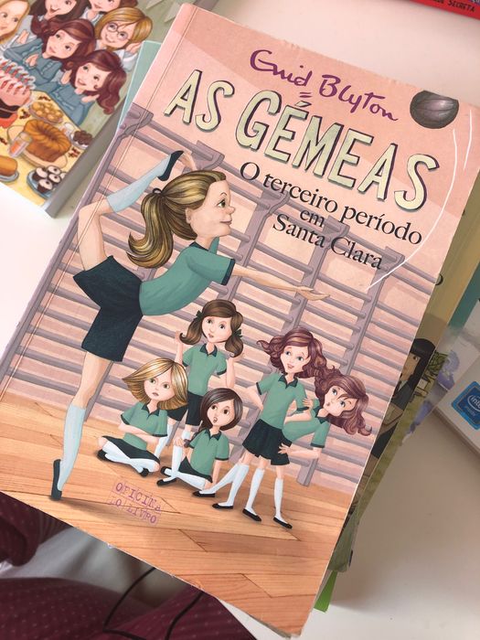 Livros infanto-juvenis diversos