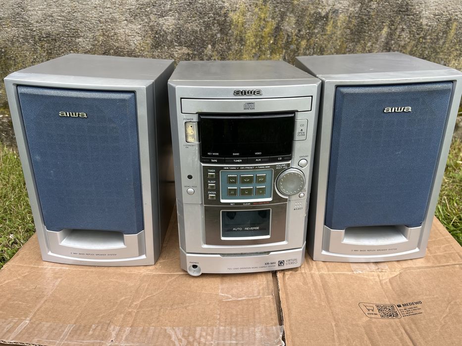 Wieże glosniki radio