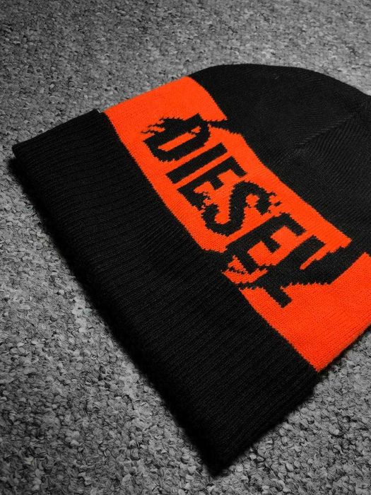 Шапка DIESEL Big Logo - 100% Акрил - S