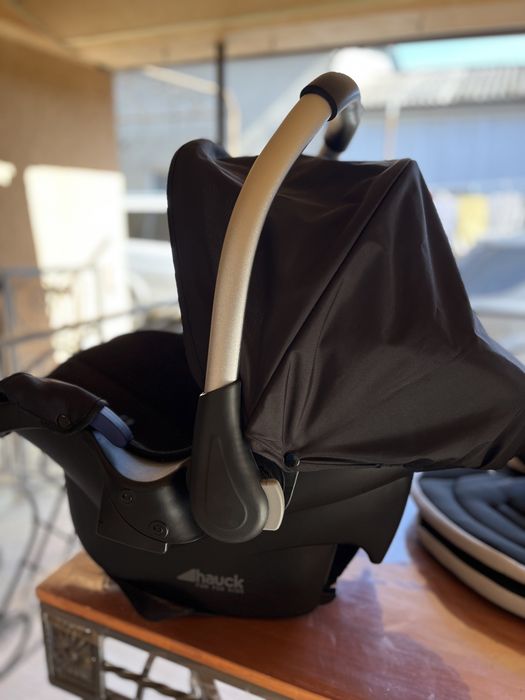 Автокрісло Hauck Comfort Fix 0-3 +isofix base