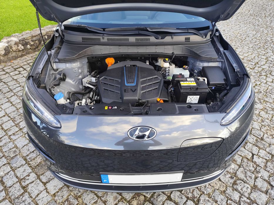 Hyundai Kauai 39 kWh - Como Novo - Garantia de Fábrica - 40 Mil Km´s - Aceito Retoma