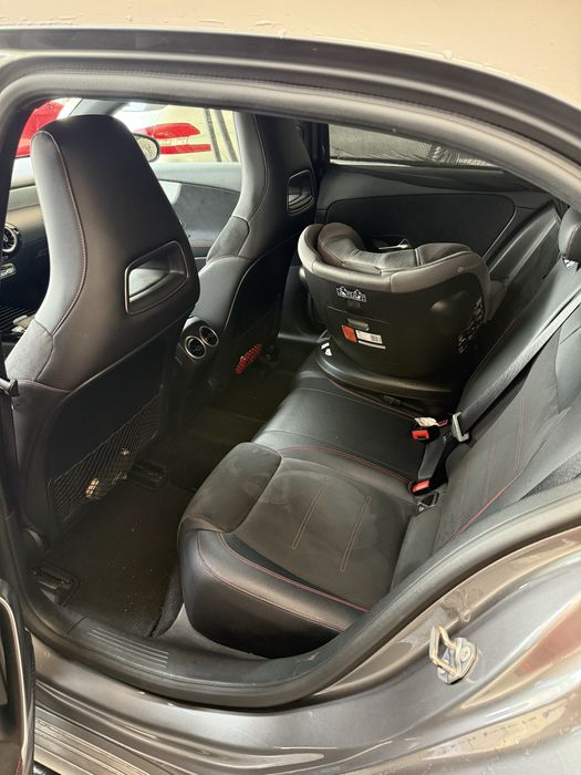 Mercedes A180d versao AMG