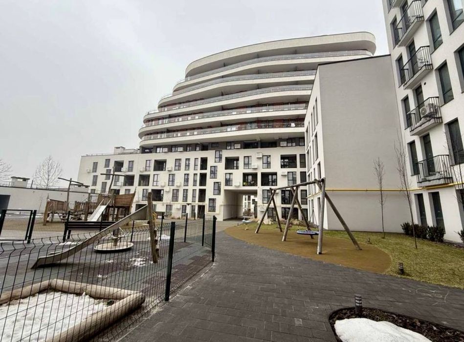 Продаж просторої 1-кім. квартири в. Зелена