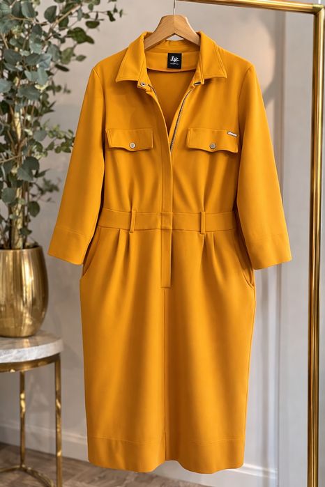 Сукня  бренду Maxa