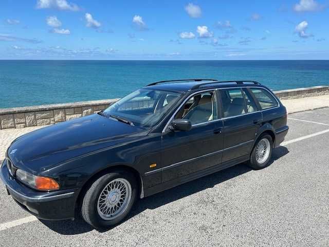 Carrinha BMW 530D de 2000 em bom estado