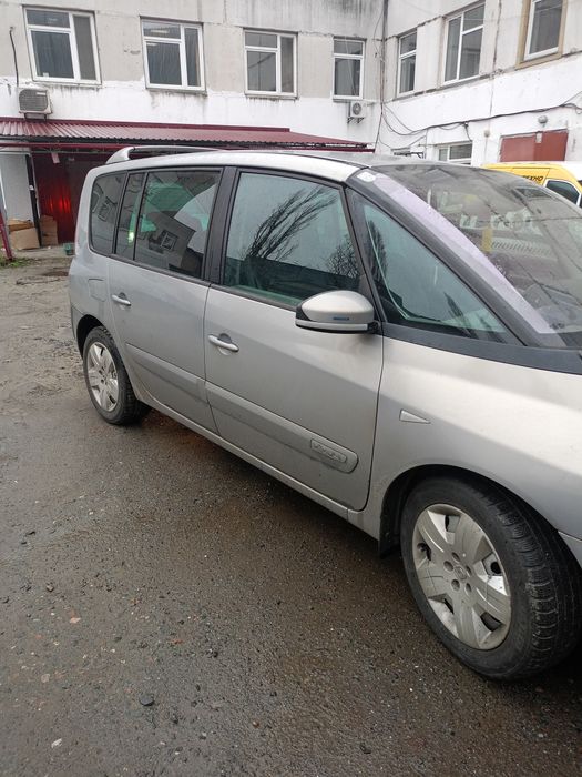 Рено Еспейс 4  2004рік 2.2 дизель.