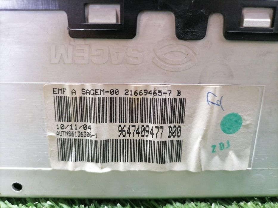 ECRÃ MULTIFUNÇÕES CITROEN C3 I 2005 -9647409477