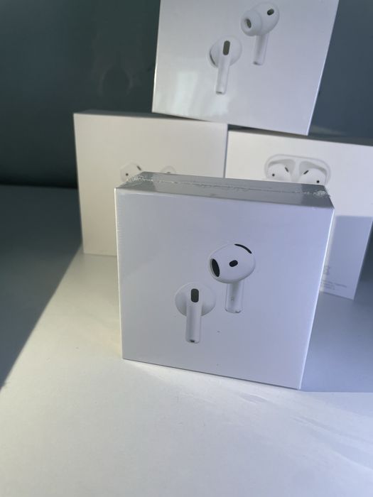 Навушники Airpods 4