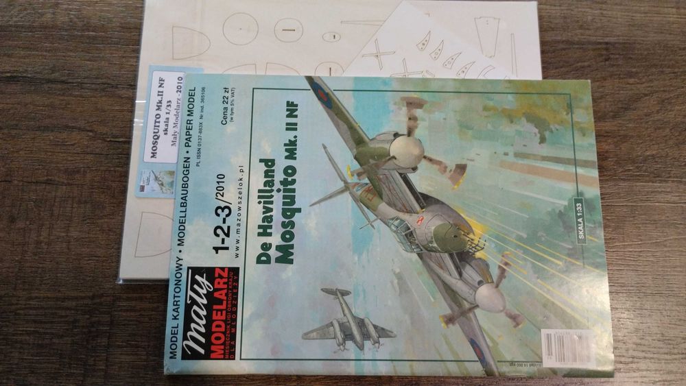 Model Kartonowy Mosquito MkII NF + laserki