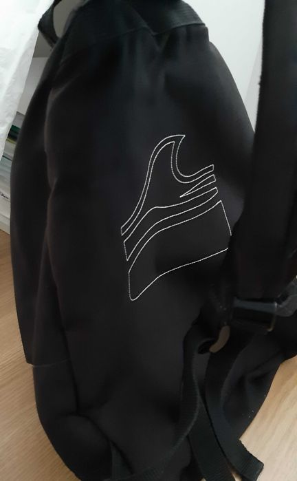 Mochila deeply preta