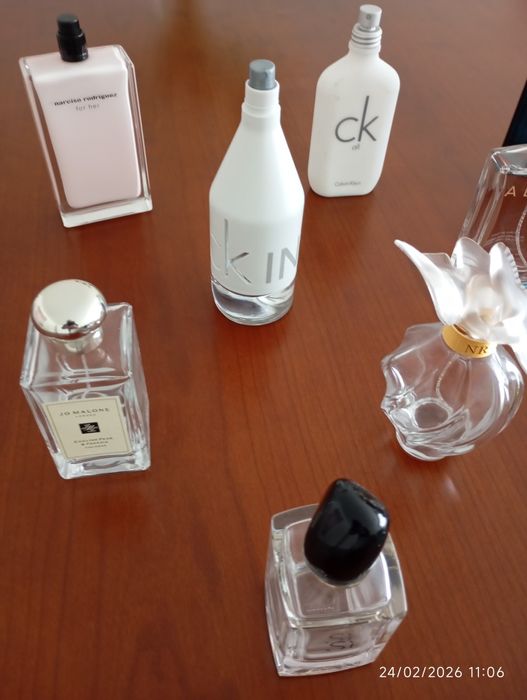 Frascos perfumes vazios