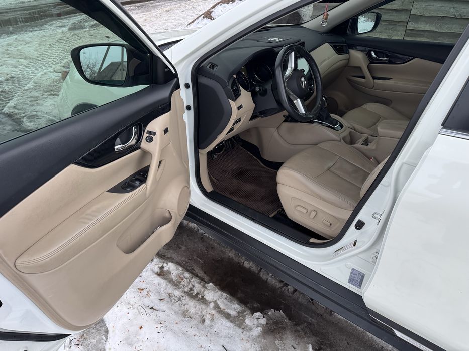 Nisan Rogue Нісан Рог