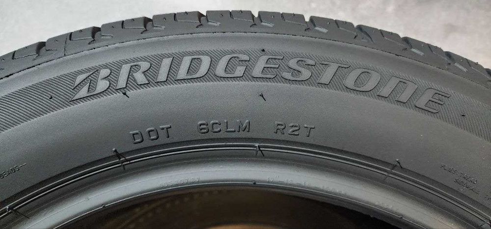 215.55.17 Bridgestone Turanza T001 2шт