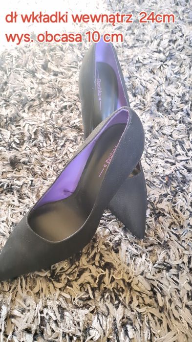 Bershka szpilki czarne 38