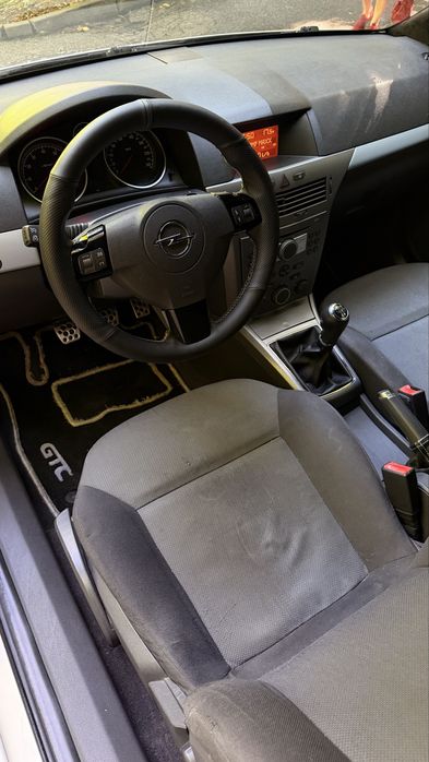 Opel Astra H GTC 1.6 Twinport