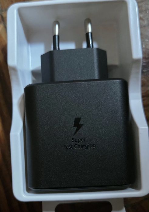Carregador Samsung 45W USB-C Super Fast Charging (EP-TA845)