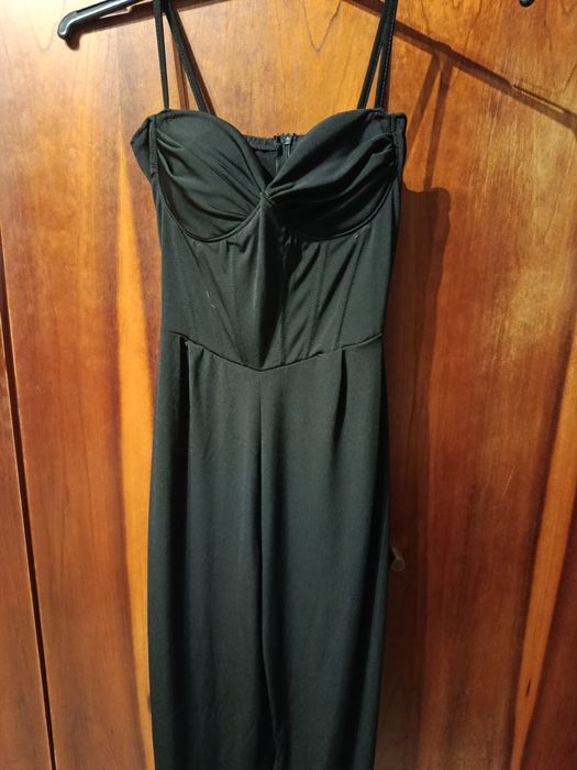 macacão preto justo